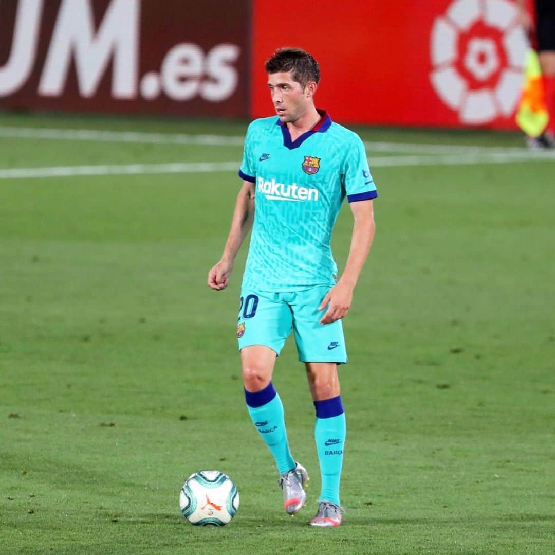 セルジ・ロベルトのインスタグラム：「Lluitarem fins al final💪🏽 Força Barça 🔵🔴」