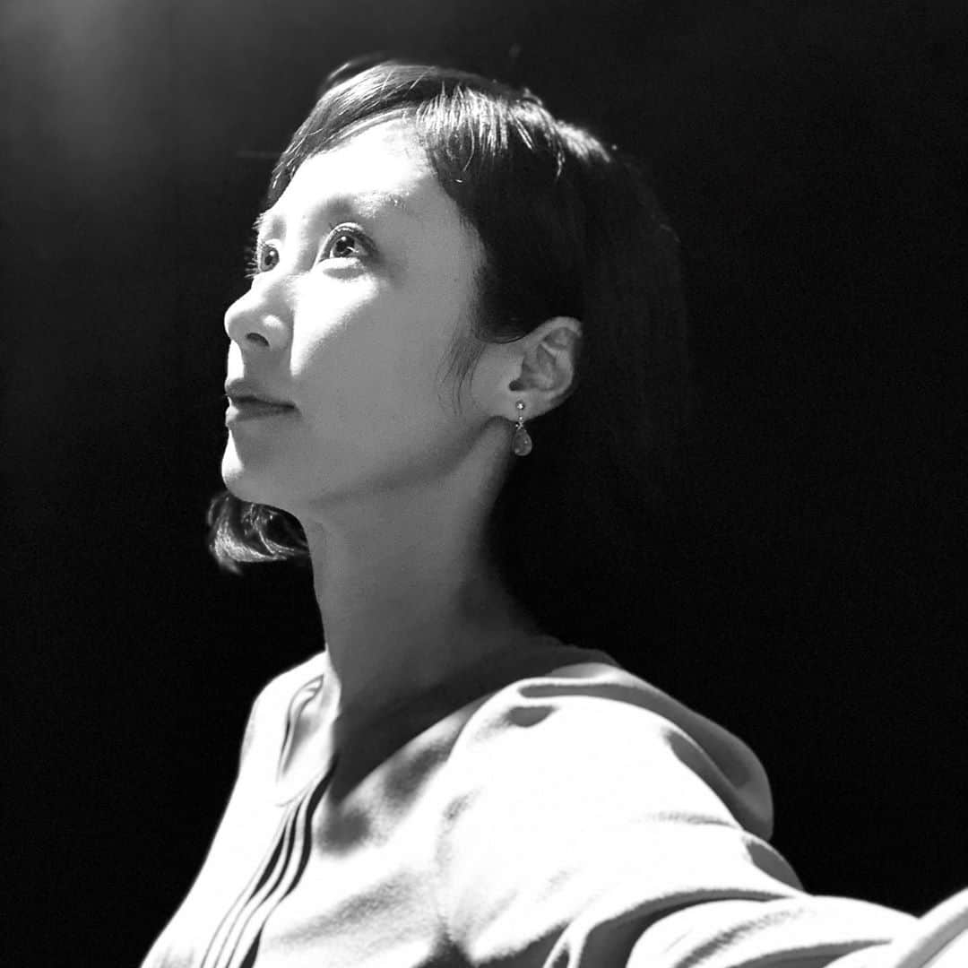 山口もえのインスタグラム：「朝からお仕事💕 インスタ映えな写真📷 撮ってもらった ・・・・・風。 ほんとは自撮り🤳笑 #インスタ映えはほど遠い #ストーリーズ #いつも下書きもあがっちゃう #なんでだろう」