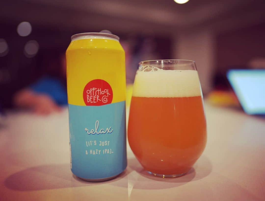 土井雪広のインスタグラム：「今日もお疲れ様ビール。そして最近のお気に入り。 日本で飲めるhazy ipaはどんなのがあるんだろう？マニアな人教えて😎  #hazyipa」