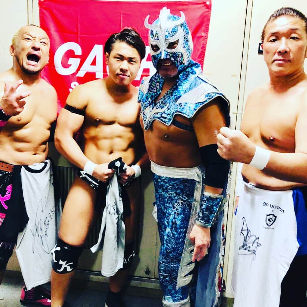 ウルティモ・ドラゴンさんのインスタグラム写真 - (ウルティモ・ドラゴンInstagram)「DG 5 July in Kyoto @dragongate_pro @toru.kido @kobunekento  #puroresu」7月6日 18時47分 - ultimodragon_oficial