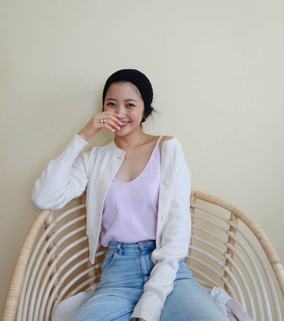 佐藤優津季のインスタグラム：「🐚🌺🐚 #headband#ca4la#camisole#thenewhouse  #cardigan#machupichu#denim#stunninglure#ring#jamiray」
