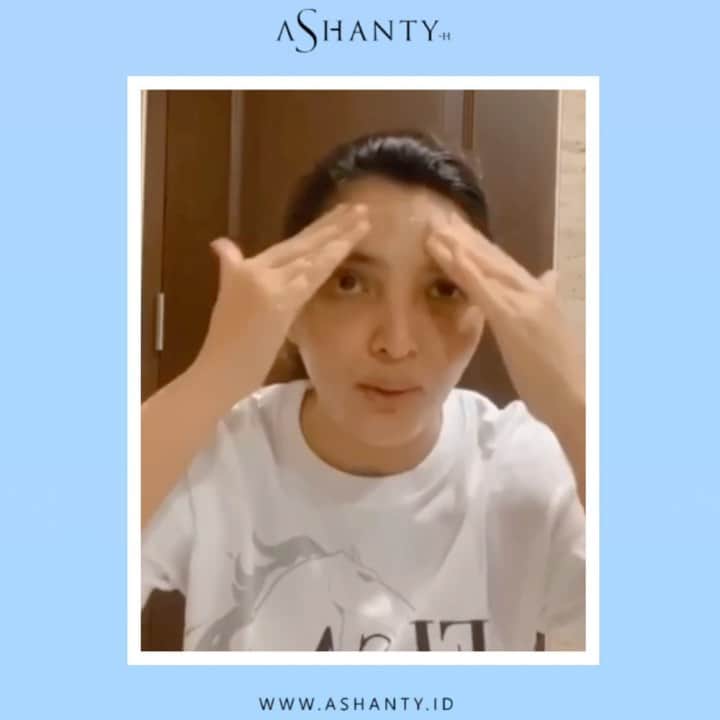 ASHANTY BEAUTY CREAM OFFICIALのインスタグラム：「Percayakan perawatan kulit wajahmu dengan menggunakan Ashanty Beauty Cream, membuat kulit wajah menjadi lebih cerah dan berseri. Merawat dan menutrisi kulit wajah sampai lapisan terdalam 😍  _____________________________ Informasi dan pemesanan  Ashanty Beauty Cream Chat Via WA : WA: 081287388885 WA: 081293823950 WA: 087778489900 WA: 085781140354 ⚡️ Fast Respons Click Link On Bio Instagram @ashantyid ❣️ ______________________________ #ashantybeautycream #creamashanty #skincareashanty #skincare #skincareartis #skincarelokal #creamwajah #creamperawatanwajah #obatjerawat #jerawat #kosmetik #krimwajah #creamwajah #whiteningcream #ashantyid #ashanty」