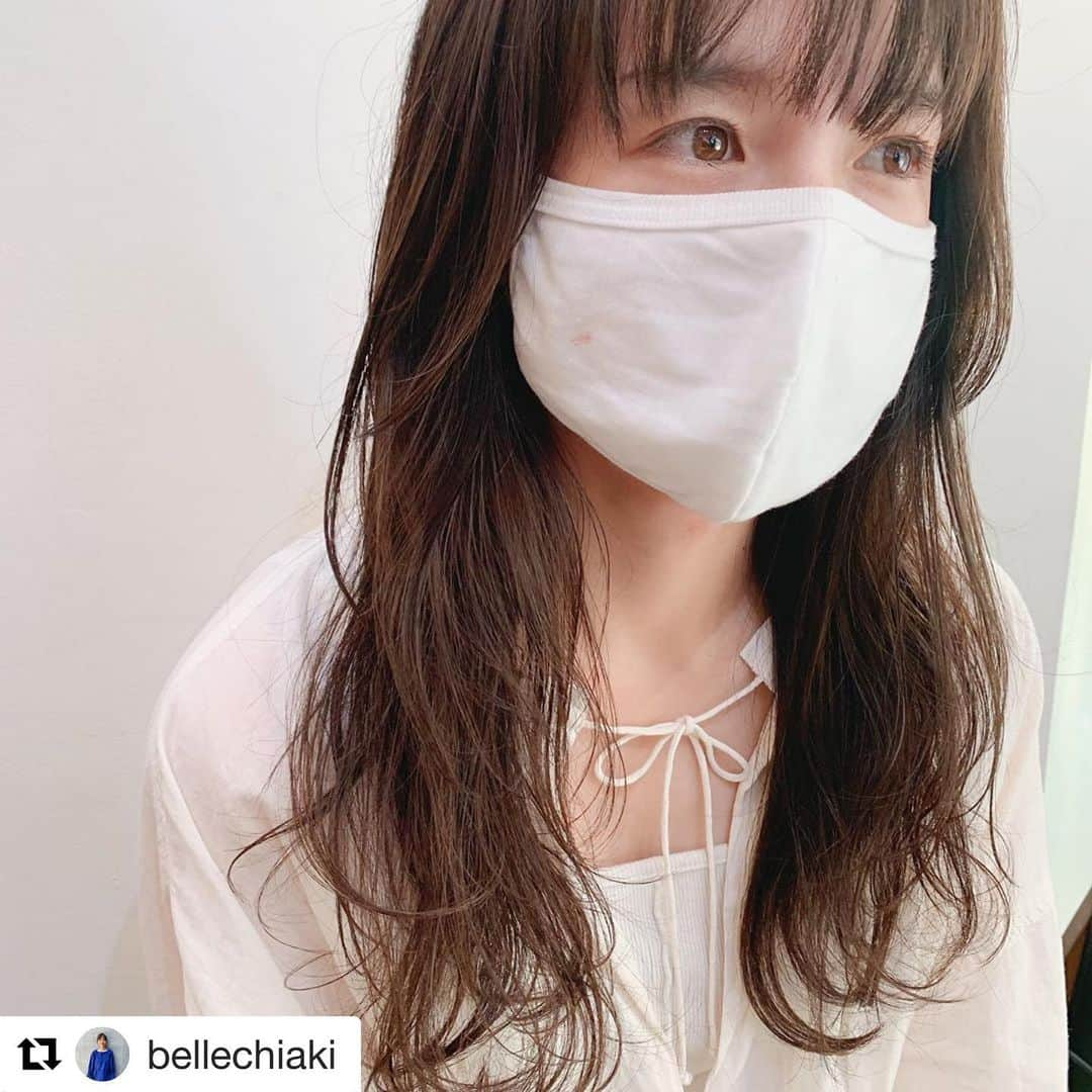 皆本麻帆さんのインスタグラム写真 - (皆本麻帆Instagram)「#女優倶楽部　つけてくれたー❤️ かとうさん、 ありがとうございます❤️☺️  トリートメントで髪の毛うるるんなってしまったから、こりゃモテるな。うん。モテたい人はみんな行こう！  #Repost @bellechiaki with @get_repost ・・・ 👧ﾐ ﾅ ﾓ ﾄ ｻ ﾝ @mmaho0421 ﻿  ﻿ ﻿ ﻿ ﻿﻿ __._._._.__._._._.__._._._.__.﻿﻿ ﻿﻿ ﻿ ﻿﻿ ﻿﻿ 明日7/6(Mon.)もご予約お待ちしております☺️﻿ ﻿﻿﻿﻿﻿﻿﻿ ﻿﻿﻿﻿﻿﻿﻿﻿﻿﻿﻿ ﻿﻿ BelleGinza﻿﻿﻿﻿﻿﻿﻿﻿﻿﻿﻿ 中央区銀座1-5-13-11zxビル﻿﻿﻿﻿﻿﻿﻿﻿﻿﻿﻿ ☎︎0368835882﻿﻿﻿﻿﻿﻿﻿﻿﻿﻿﻿ ﻿﻿﻿﻿﻿﻿﻿﻿﻿﻿﻿ ﻿﻿﻿﻿﻿﻿﻿ 平日12:30〜21:30﻿﻿﻿﻿﻿﻿ 金曜11:00〜21:00﻿﻿ 土曜10:00〜20:00﻿﻿ ﻿﻿ ﻿﻿﻿﻿﻿﻿ ﻿﻿﻿﻿﻿﻿﻿﻿﻿﻿﻿ ﻿﻿﻿﻿﻿﻿﻿﻿ ﻿﻿﻿﻿﻿﻿﻿﻿#皆本麻帆##女優倶楽部#ぱっつん#シースルー﻿ #アイドル#乃木坂46#Belle﻿﻿﻿﻿﻿﻿#ボブ﻿﻿﻿﻿﻿#ヘア﻿﻿﻿﻿﻿﻿#パーマ﻿﻿﻿﻿﻿#ボブアレンジ動画﻿﻿#ウルフボブ#セルフカット﻿﻿﻿﻿﻿﻿#スキンケア﻿﻿﻿﻿﻿﻿#トランクスショート﻿﻿﻿#レイヤー#ウルフ#ブロンド#ブロンド#ショートスタイル﻿﻿﻿﻿﻿#fashion﻿﻿﻿#アレンジ﻿﻿#メイク動画﻿#アレンジ動画﻿#銀座#美容室#グレージュ」7月6日 12時22分 - mmaho0421