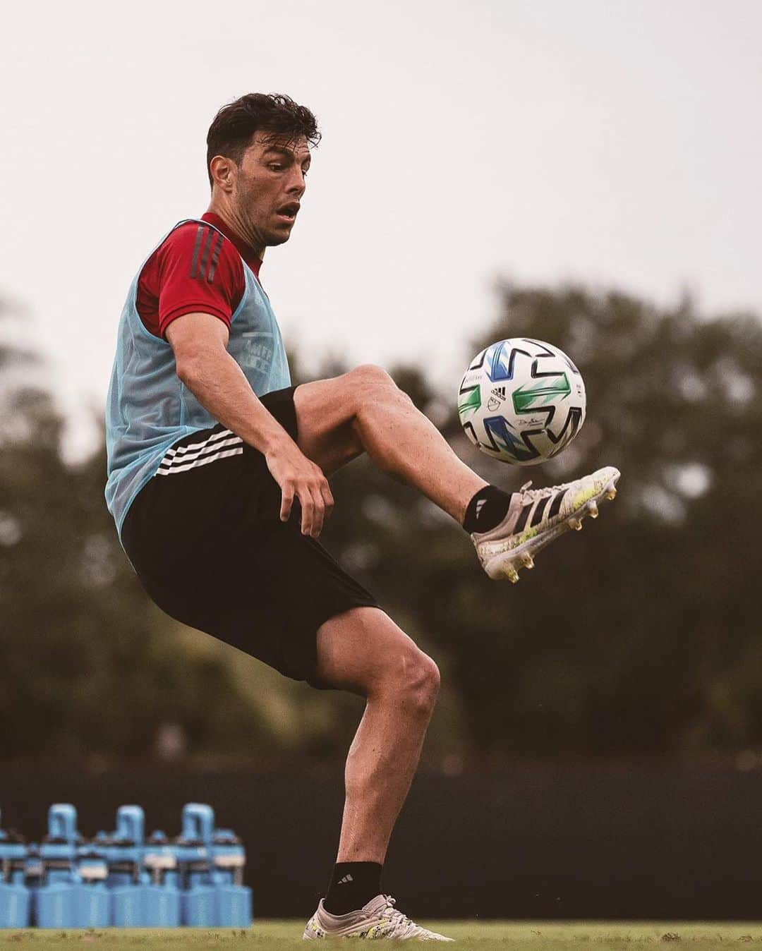 Major League Soccerさんのインスタグラム写真 - (Major League SoccerInstagram)「Back on the pitch 🥅 ⚽️ 📷: @atlutd」7月6日 12時26分 - mls