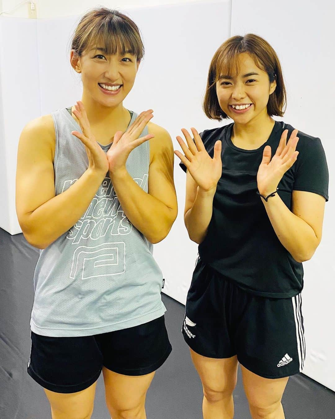 杉山しずかさんのインスタグラム写真 - (杉山しずかInstagram)「with @ran.aoki  #rugby  #青木蘭　選手 #rugirl  #ラグビー すごい！ #rvddw #youtube」7月6日 19時06分 - shizukasugiyama0211