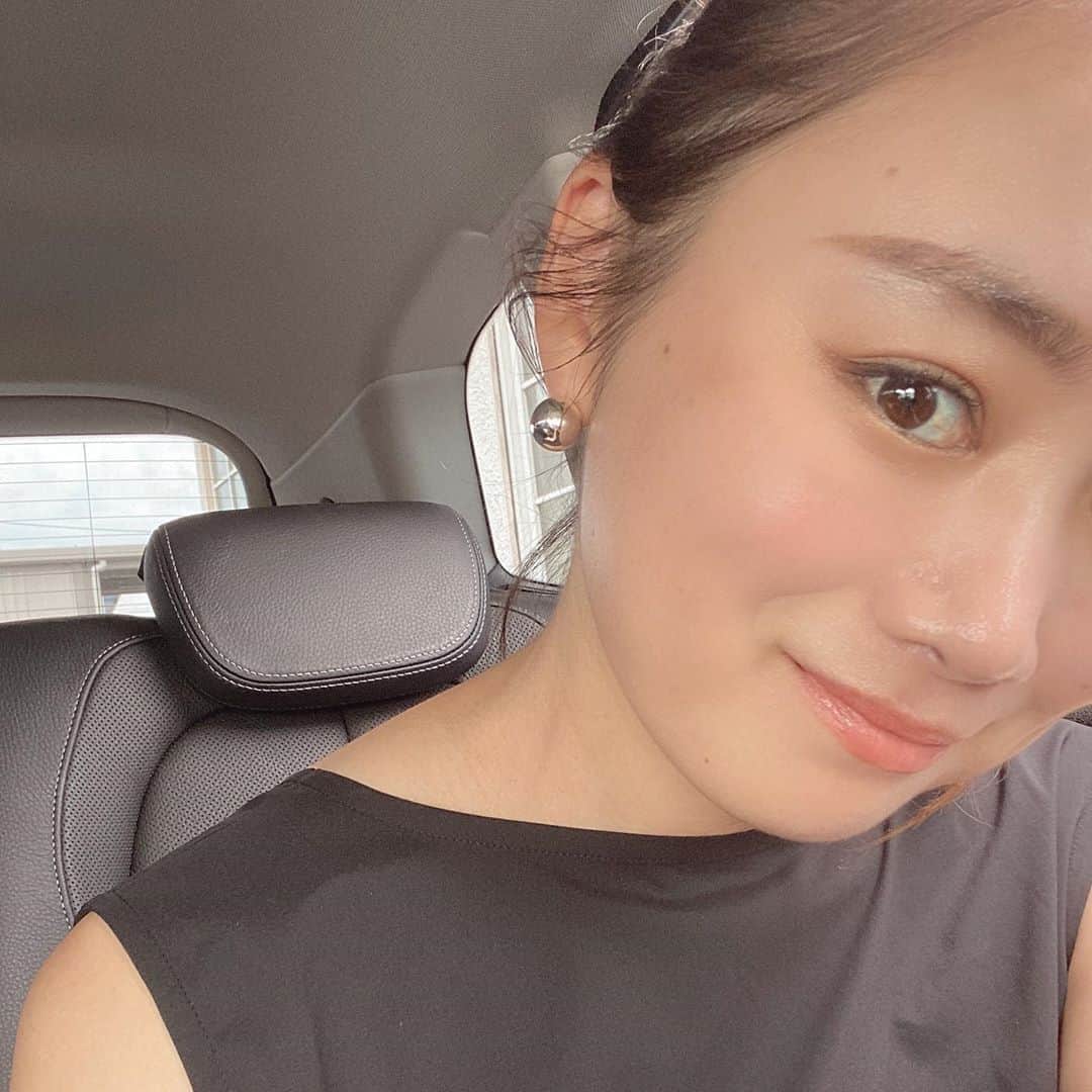 Keikooooooのインスタグラム：「エイジングケア♡ 私の中のベストコスメ！大好きなLITSシリーズ！ 幹細胞コスメで有名なフェイスマスクは何個買ったかな？というぐらい愛用中♡ LITSの美容クリームも良かったのでご紹介♡ . 馴染ませるとカプセルが弾け、お肌にぐんぐん入っていく感じ！個人的には、お肌が柔らかくなった感じがします♡そして、優しい香りにも癒されました。 ドラッグストアで購入できますよ！ ． #リッツ #LITS #スキンケア #ステム7 #美容クリーム #エイジングケア #litsbeauty #幹細胞コスメ #幹細胞 #植物幹細胞 #リッツリバイバル #pr #美活#綺麗になりたい#美容 @lits_beauty」