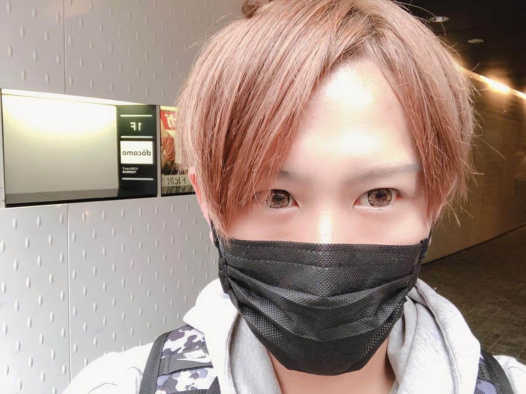 Yomiさんのインスタグラム写真 Yomiinstagram 打ち合わせ行ってきます Takenobreak 7月6日 16時56分 Nightmare Yomi