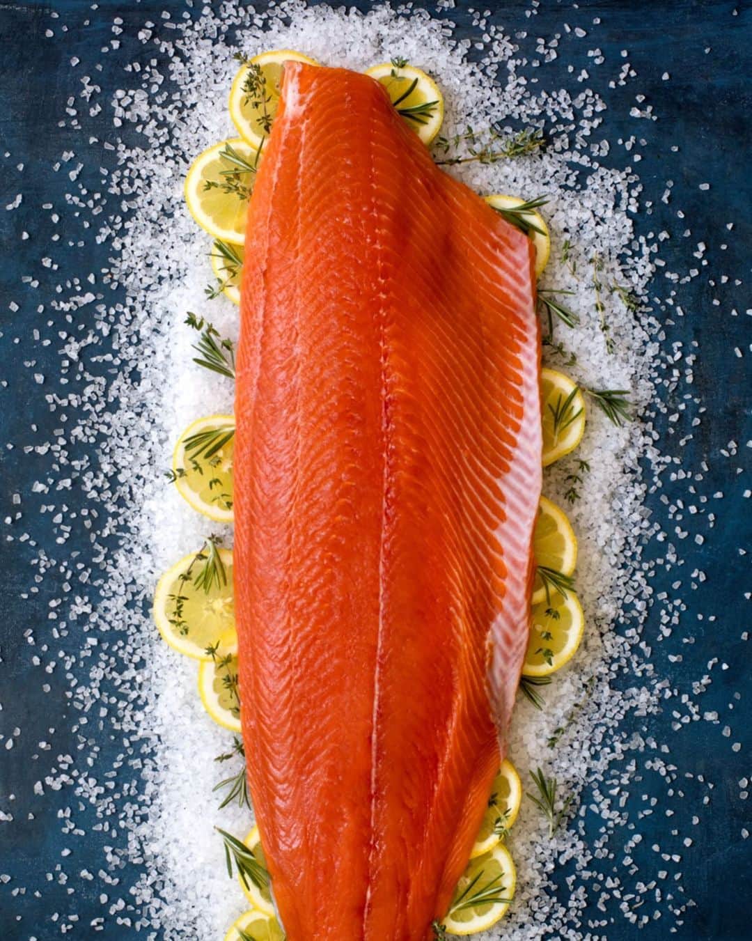 Whole Foods Marketさんのインスタグラム写真 - (Whole Foods MarketInstagram)「Sustainable Wild-Caught Fresh Sockeye Salmon is here, and we’ve got tips on how to make the best of it while it’s in season. Check out our Story to catch full details on the coveted limited-time-only fish.」7月7日 3時55分 - wholefoods