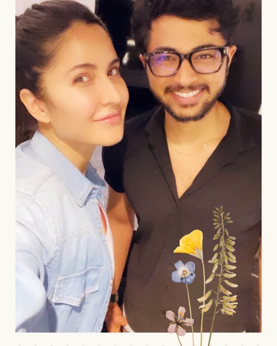 カトリーナ・カイフのインスタグラム：「Congrats buddy @dr.jewelgamadia on your new venture 🌟🧡miss you ............see you soon ......」