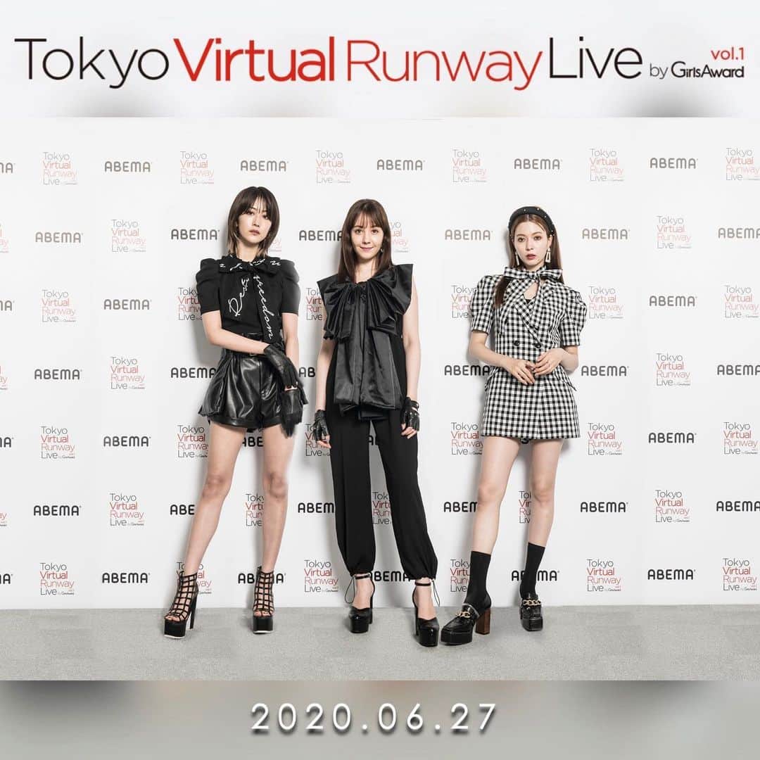 ガールズアワードのインスタグラム：「#史上初のCGファッションショー﻿ ＼ Tokyo Virtual Runway Live by #GirlsAward ／ ﻿ ﻿ ソーシャルディスタンスを守って﻿ 特別に合成した集合写真を公開🎬✨﻿ ﻿ 💖FASHION SHOW💖﻿ ﻿ #onespo Stage ﻿ @onespoofficial  ﻿ #TokyoVirtualRunwayLive﻿ #TokyoVirtualRunwayLivebyGirlsAward﻿ #アベマでCGランウェイ﻿ #アベマ﻿ #ガルアワ」