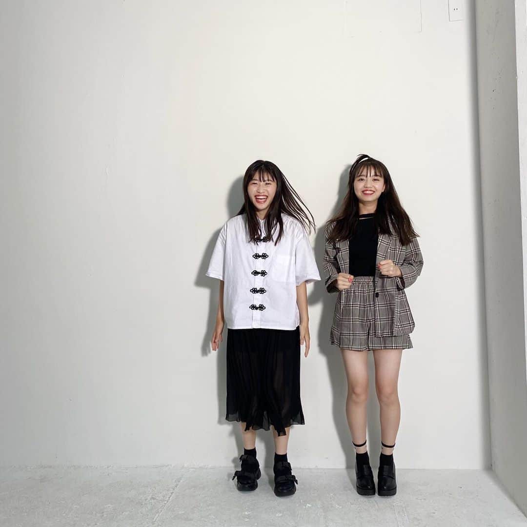 若林真帆のインスタグラム：「¨﻿ ﻿ テスト期間なので勉強してます✏﻿ がんばるぜーーーーーい﻿ ﻿ ¨﻿ #nicola #阿部ここは #若林真帆」