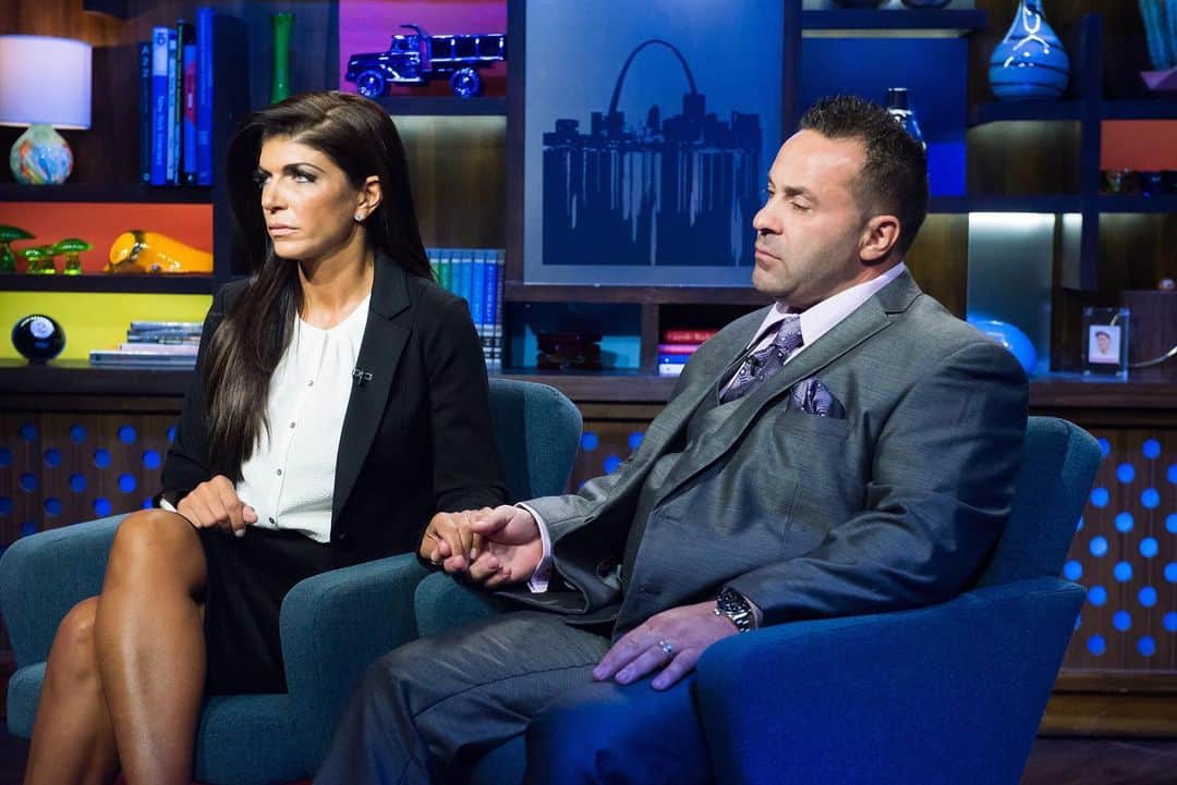 E! Onlineさんのインスタグラム写真 - (E! OnlineInstagram)「Following her divorce, Teresa Giudice completely updated her home, including the bed she shared with Joe. All the details including the the exclusive photos from the renovation are at the link in bio. (📷:Getty Images)」7月6日 21時01分 - enews