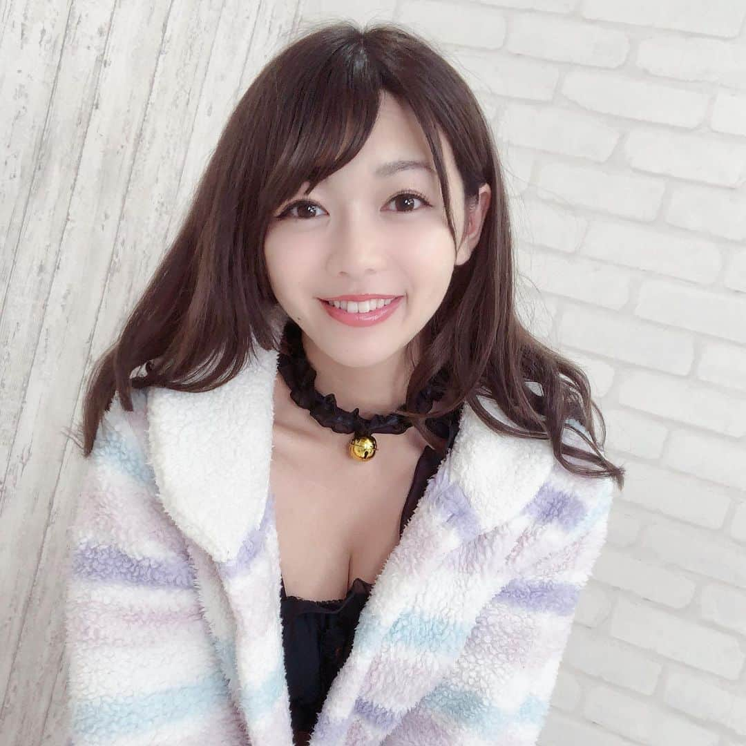 織田唯愛さんのインスタグラム写真 - (織田唯愛Instagram)「. げんき〜？？ . 下半期も頑張って行こー٩(ˊᗜˋ*)و . . どうも！ 占い師さんから、お褒めの言葉ばかりもらってる、ラッキーガール織田唯愛です！ . どの占い師さん、霊能士さん？からも あなたは、成功するしかいわれないので まずはじめのゴールに向かって、 ひとつひとつ丁寧に、しっかり取り組んで生きる(✿´꒳`)ﾉ°+. . よくも悪くも、未来は、変わるから 今以上に頑張って、怠けず頑張るー！ . 見ててね！！ . . 近々、また嬉しいお知らせがあります！ . 暫し待たれよ♡♡ . . . #グラドル自画撮り部 #グラビア #女優 #グラドル #アイドル #織田唯愛 #織田唯愛布教活動 #ポジティブ #元気 #Happy #占い」7月6日 21時19分 - odaichika