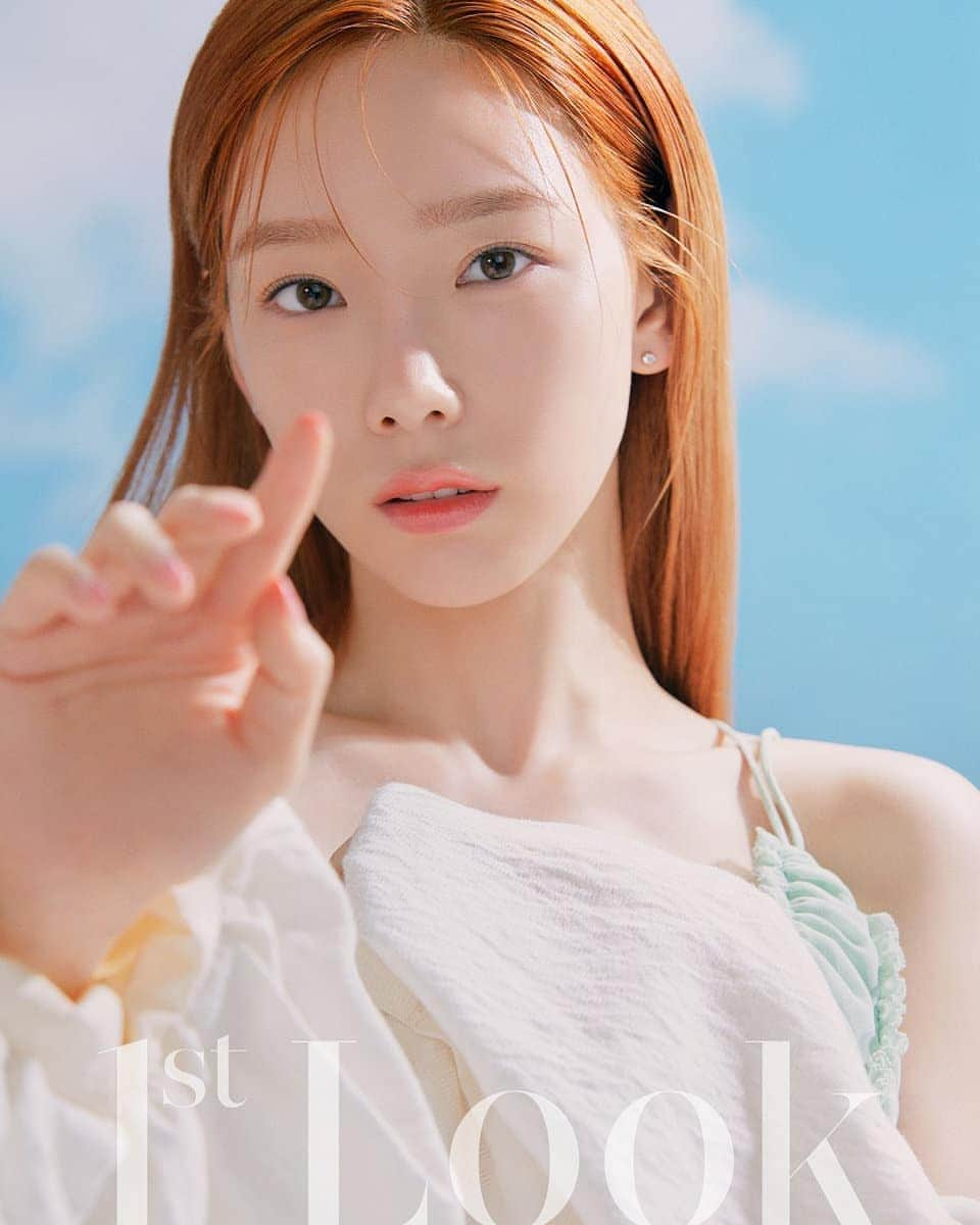 Just a girlさんのインスタグラム写真 - (Just a girlInstagram)「Taeyeon @taeyeon_ss for 1st Look Magazine June Issue 2020 💜  . . . . . #태연 #TaeYeon #김태연 #KimTaeYeon #おしゃれ #オシャレ #いいね返し #フォロー #韓国人 #韓国 #セルカ #自撮り #ファッション #フォロー #셀카#셀스타그램#오늘의훈남#얼스타그램#훈남#셀피#koreangirl#선팔하면맞팔#좋반#좋아요#선팔#맞팔#오늘의훈녀#훈녀#협찬」7月6日 22時19分 - cecithegirl