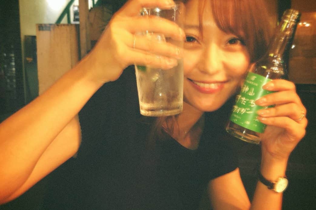 堤ゆきみのインスタグラム：「仕事は大変だけど楽しいし、楽しいけど大変だ〜これだから仕事終わりのビールはやめられないな〜」