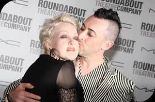 アラン・カミングさんのインスタグラム写真 - (アラン・カミングInstagram)「#PrideNeverStops and I am so proud of @cyndiLauper. She has always been there for the LGBTQ+ community and indeed for anyone who needs help, a laugh and a little song. I love her to bits and she is the true #SpiritofSuperbia  . . . . . One in four LGBTQ+ people are discriminated against simply because of who they are.  But did you know that discrimination covers every aspect of a queer person's life? For example same sex couples are 73% more likely to be refused a mortgage than heterosexual couples.  It’s legal in most US states for financial institutions to let gender identity or sexual orientation influence their decisions on giving loans, or credit cards, and even if LGBTQ+ people do get loans or other banking products, it can be at higher rates than for  straight people, and there is no legal recourse to this prejudice.     Not for long! I’m so excited to tell you that I am the Honorary Board Chair of Superbia, the first-ever safe space for LGBTQ+ people to get financial products and services, free from the risk of discrimination! Over the coming months and years, Superbia will begin offering the community new banking, insurance, healthcare and investment options that put LGBTQ+ needs first AND 10% of all revenue will be returned to LGBTQ+ initiatives and organizations working to advance our social and economic equality!      Click on the link in the Superbia bio and become a Superbia member to make a positive financial change for yourself and LGBTQ+ people everywhere!    To celebrate, for the next month, I am going to honour someone each day who I think embodies the #SpiritofSuperbia - that true equality only comes when we have the freedom of universal acceptance, the autonomy to make our own choices, and the possibility to live our own dreams.  #prideneverstops #pridenextera @superbiaservices」7月6日 22時45分 - alancummingreally