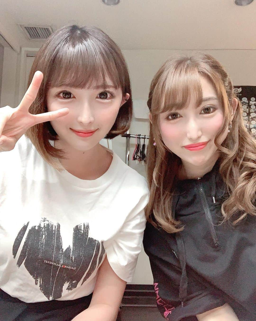 まりかさんのインスタグラム写真 - (まりかInstagram)「♡ . まーりんとあーりん🥰 . ♡ #町田ジェムサロン #ありすまりか #キャバクラ #キャバ嬢 #insou #インソー #神奈川 #東京 #町田」7月7日 4時30分 - marika_gemmesalon