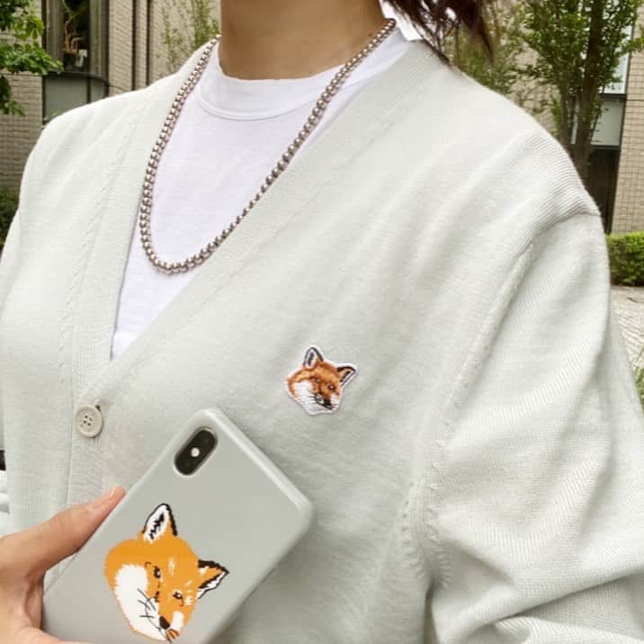 亀恭子のインスタグラム：「🦊 . . . someday's… #fashion #ootd #kkstyle #tokyo #kamescloset #knit &#phonecase #masondekitsune #mens #長男近頃キツネ好き」