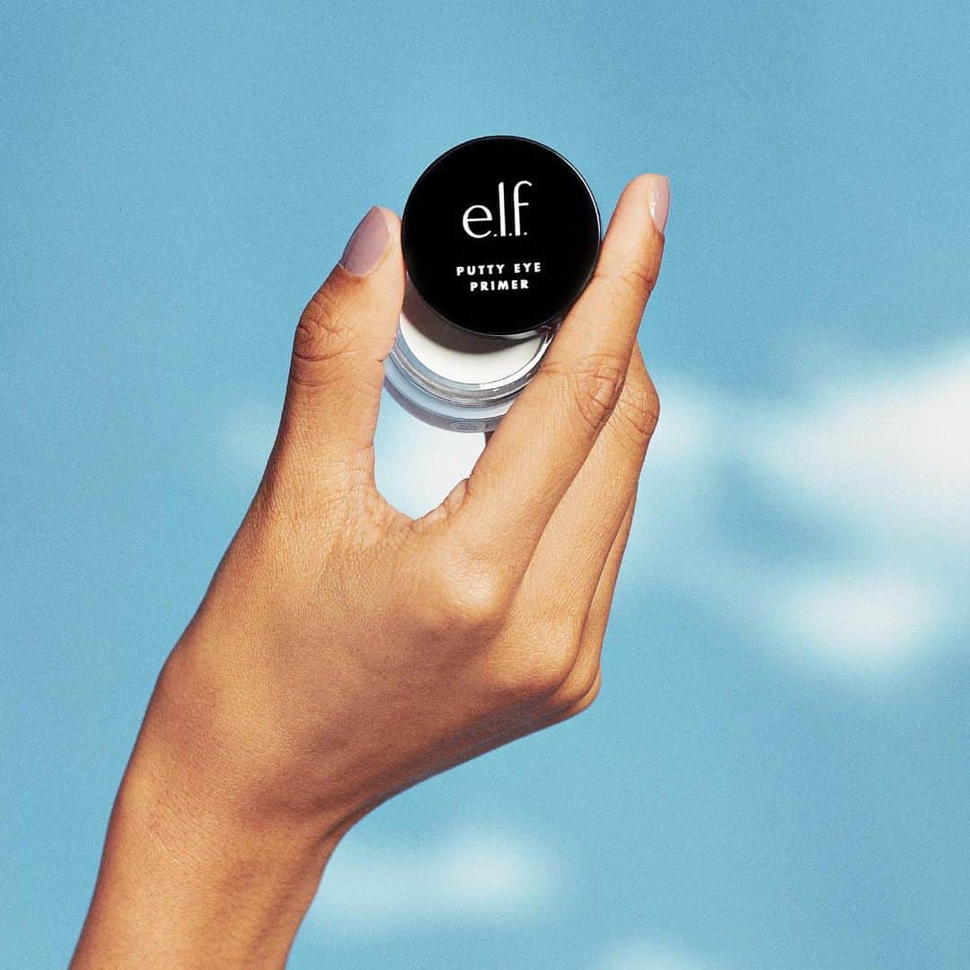 e.l.f.さんのインスタグラム写真 - (e.l.f.Instagram)「Our best-selling Putty Primer is now the perfect base for any eye look! Use our Putty Eye Primer (shade white shown) to intensify bright eyeshadows and extend wear for up to 12 hours! Use as a base or wear alone for a matte color. Tap to shop for $5!☁ #eyeslipsface #elfingamazing #elfcosmetics #crueltyfree #vegan」7月7日 0時02分 - elfcosmetics