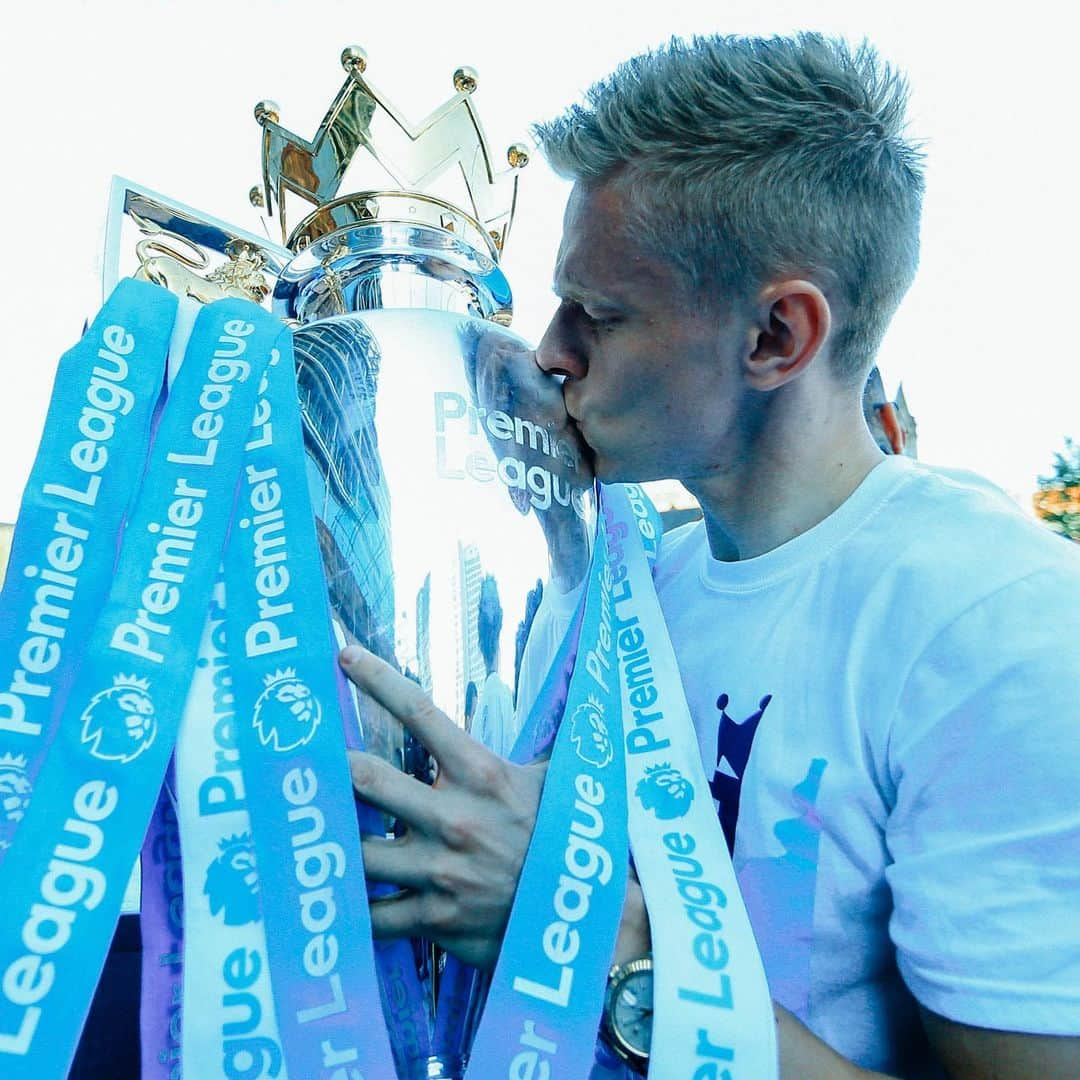 マンチェスター・シティFCさんのインスタグラム写真 - (マンチェスター・シティFCInstagram)「#InternationalKissingDay 💙⠀ ⠀⁣⠀ #ManCity」7月7日 0時03分 - mancity