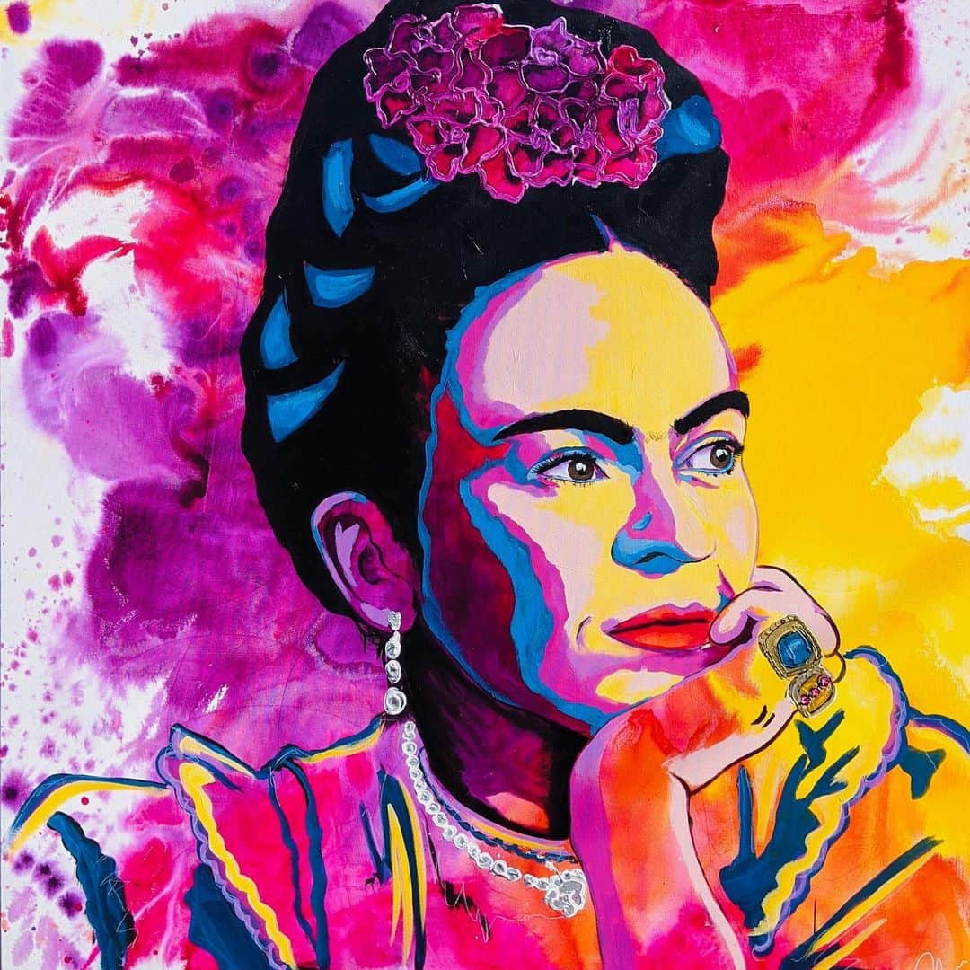 ブリトニー・パーマーさんのインスタグラム写真 - (ブリトニー・パーマーInstagram)「Happy birthday to my fellow Cancerian queen Frida Kahlo.  This legendary artist has been one of my greatest inspirations. Not only did she discover her gift after a horrific car accident (like myself), she also had the courage to follow her dream.  If you have a moment please google her name and look through some of the most incredible and original pieces of art I’ve ever seen.  Frida  2019 48 x 48in Acrylic on canvas @brittneypalmerart #artist #artwork #artiseverything」7月7日 0時57分 - brittneypalmer