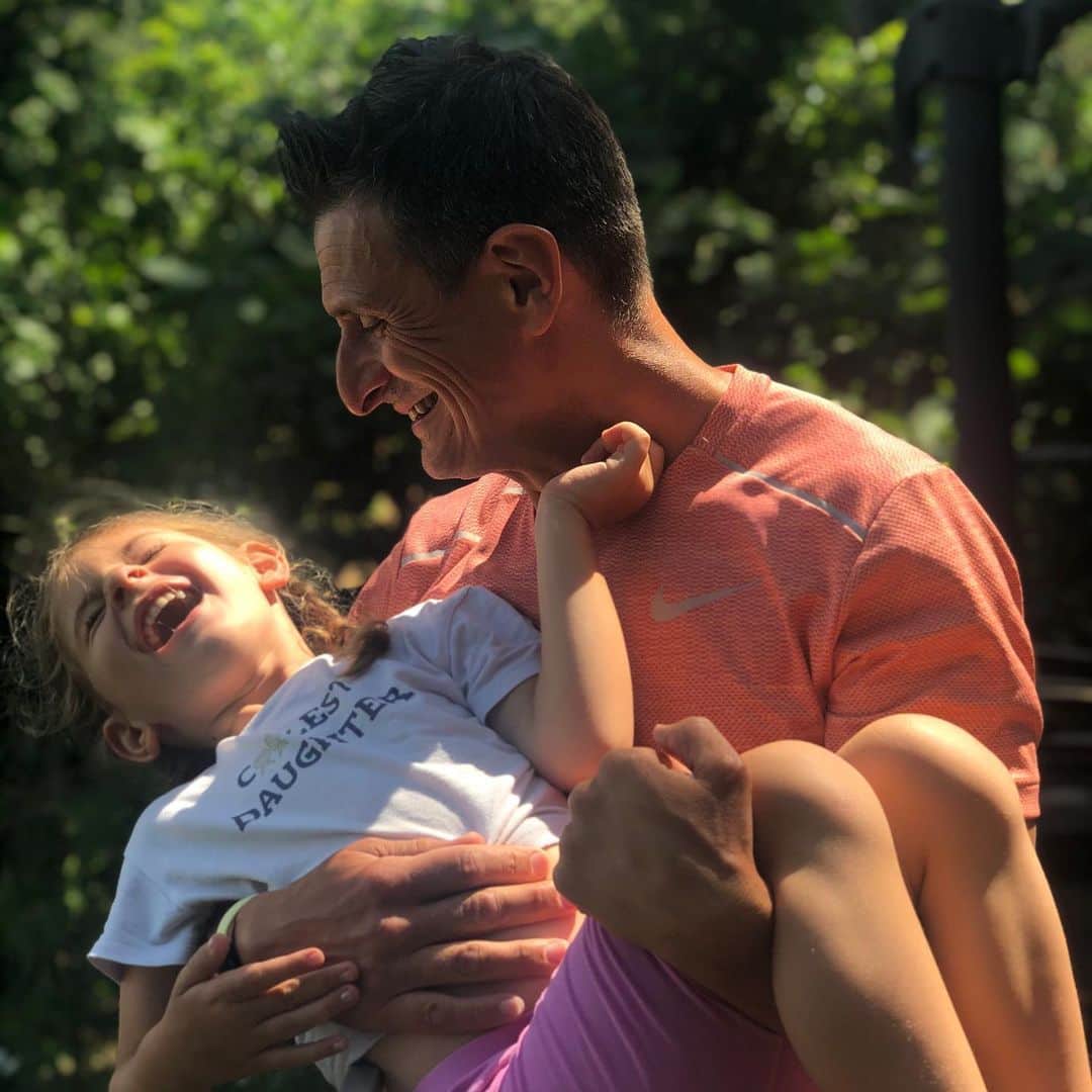 バハル・トクソイのインスタグラム：「Sunshine. (literally) ✨」