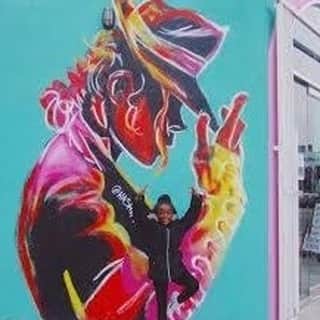 マイケル・ジャクソンさんのインスタグラム写真 - (マイケル・ジャクソンInstagram)「Los Angeles-based street artist and influencer Hashim Lafond made Los Angeles just a little bit better with this mural of Michael installed on Melrose Avenue toward the end of last year. #MJInspires」7月7日 1時00分 - michaeljackson