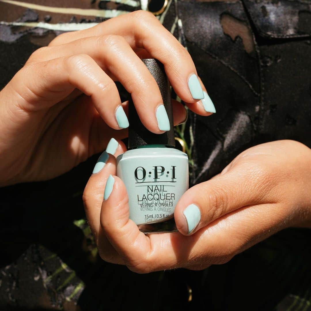 OPIさんのインスタグラム写真 - (OPIInstagram)「All you need is color for healing that reeling feeling. May we suggest this refreshing icy blue hue? ❄️  Shade: #GelatoOnMyMind  #ColorIsTheAnswer #HealingRainbow #OPIObsessed #BlueNails #SummerNails #NailInspo #NailsOfTheDay #OPINailLacquer」7月7日 1時47分 - opi