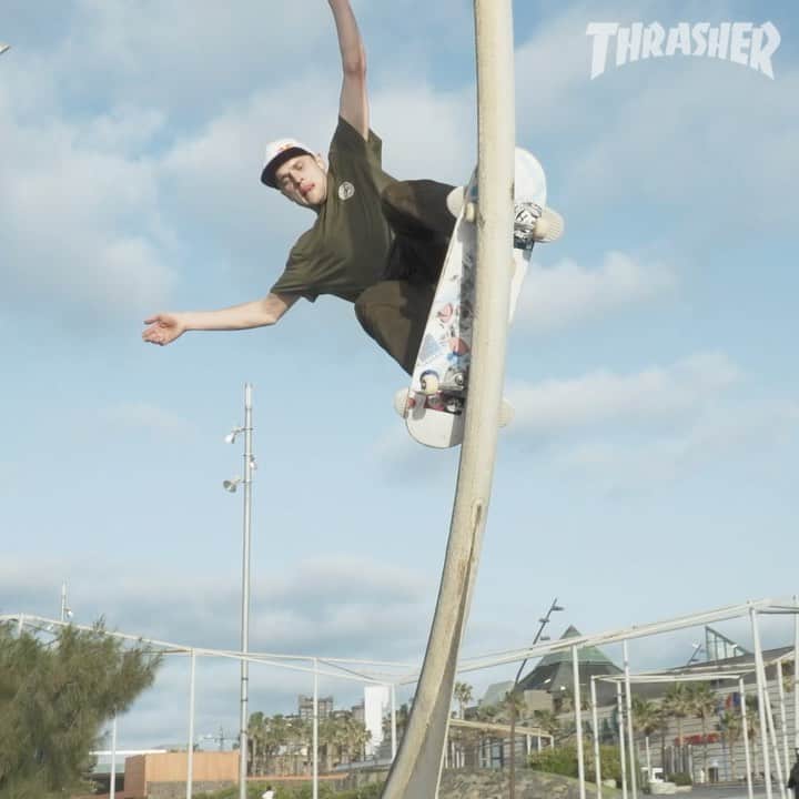 スラッシャーのインスタグラム：「🤯 @madarsapse’s new DOMINO part for @dc_skateboarding is 💯% FACE-MELTER 😱」