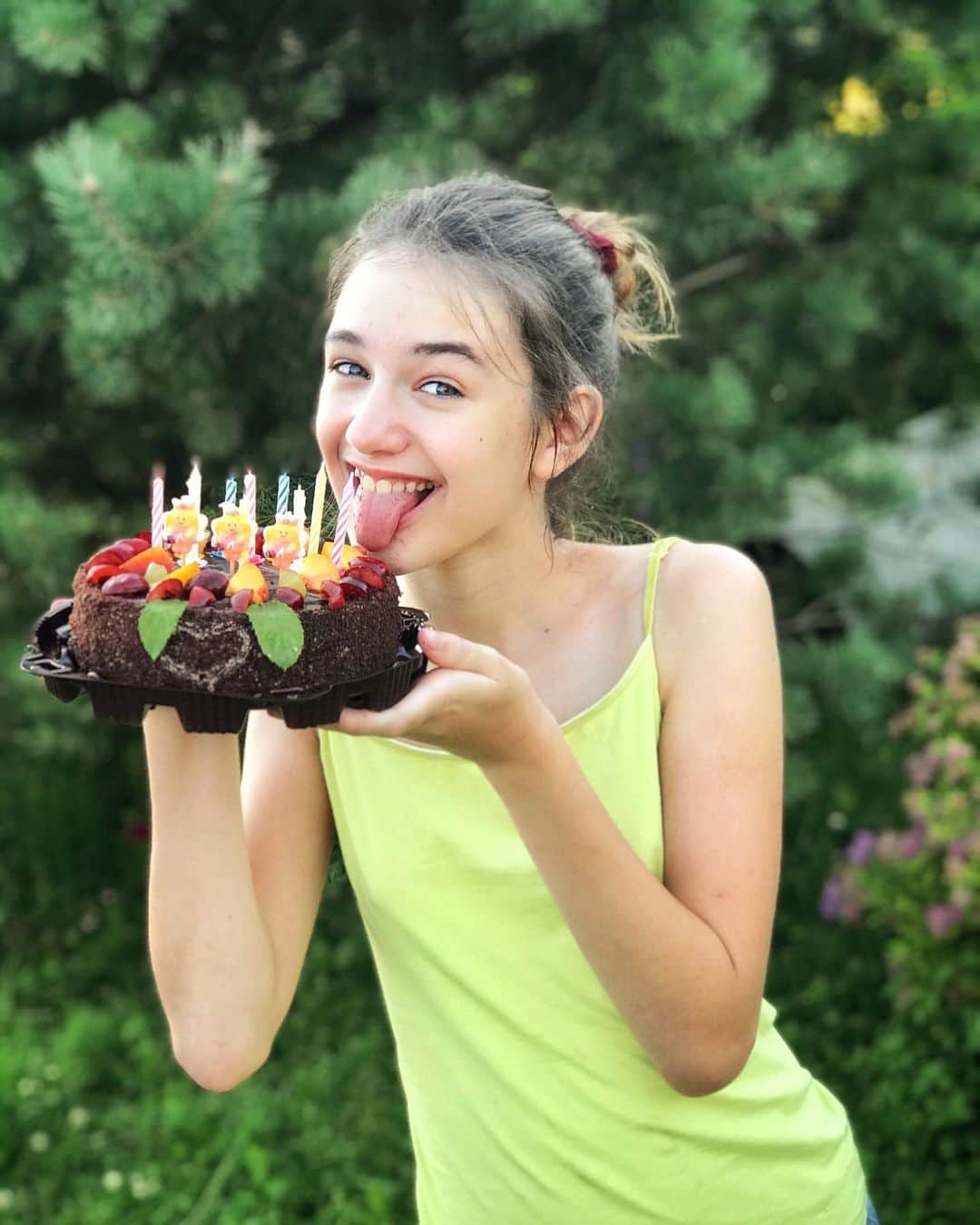 クリスティーナ・パカリーナのインスタグラム：「С днём рождения меня) 🥳」