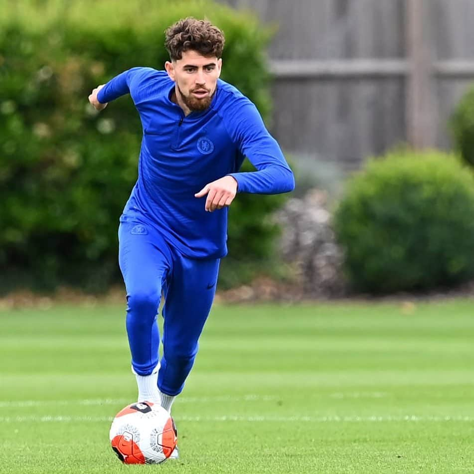 ジョルジェ・ルイス・フレーロさんのインスタグラム写真 - (ジョルジェ・ルイス・フレーロInstagram)「🏃‍♂️⚽️ #CFC」7月7日 2時19分 - jorginhofrello