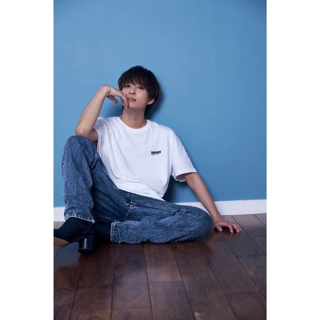 和田颯さんのインスタグラム写真 - (和田颯Instagram)「WHW Limited LOGO T-shirt #WagicHourWorks #WHW」7月7日 13時15分 - da_ice_hayate_wada