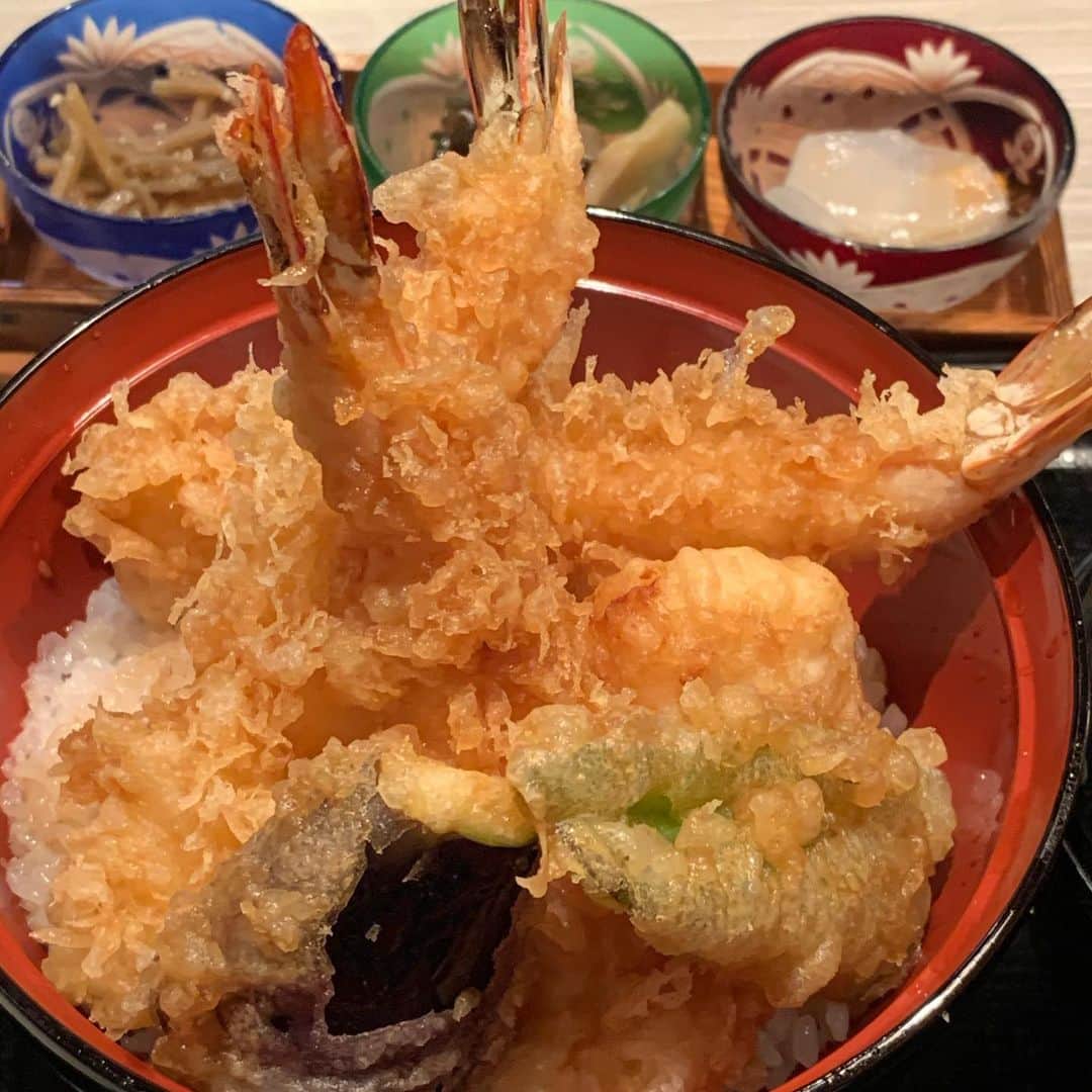 ケイ・グラントのグルメインスタ