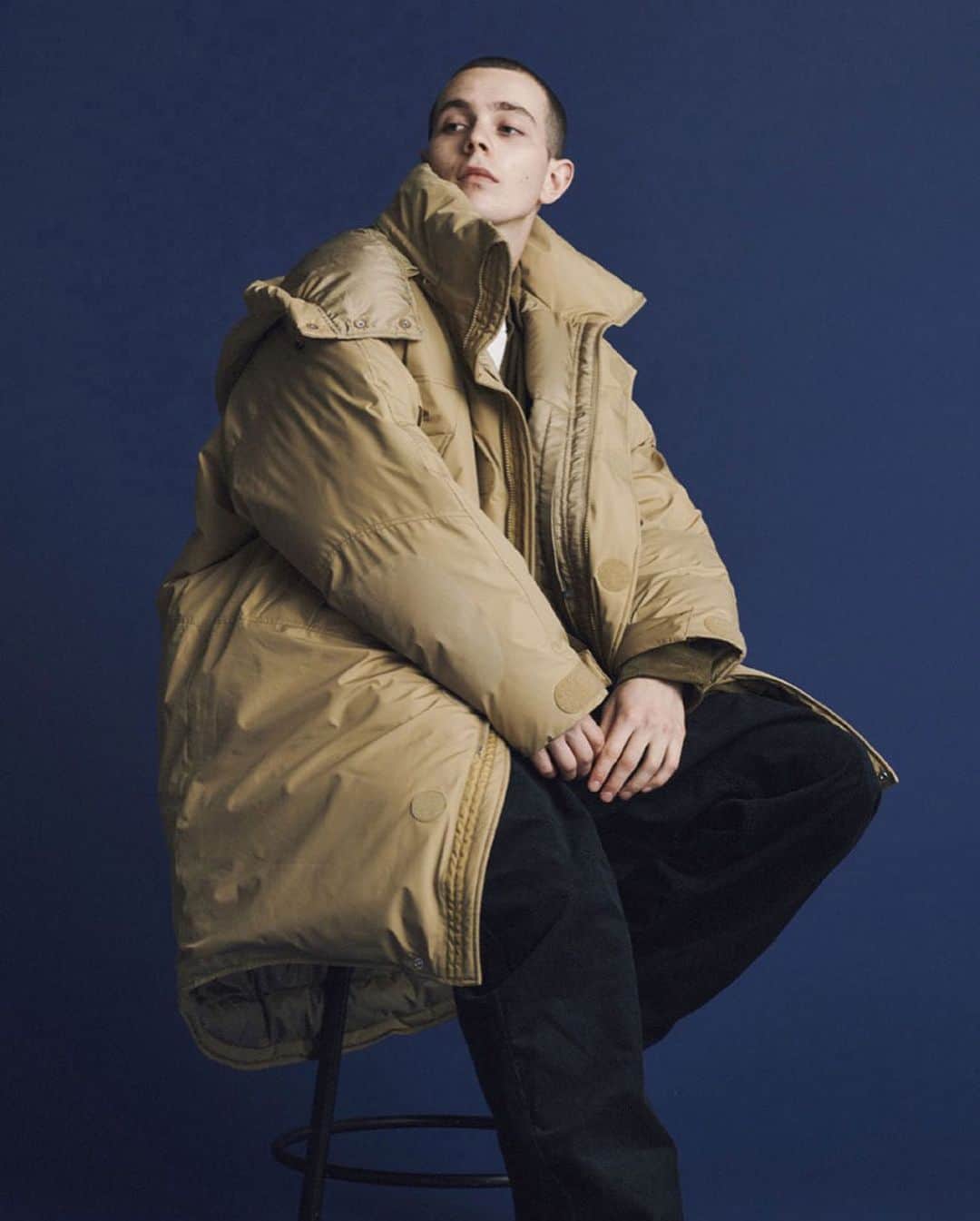 HYPEBEASTさんのインスタグラム写真 - (HYPEBEASTInstagram)「@hypebeaststyle: @thenorthface.purplelabel is issuing a set of slouchy Fall/Winter 2020 looks featuring some of the brand’s baggiest styling to date. Toes the line between casual and functional, the new collection is rife with technical textiles and adventure-friendly accents. Stay tuned for release info and scope the full range of styles via the link in bio.⁠⠀ Photo: @nanamica」7月7日 5時52分 - hypebeast