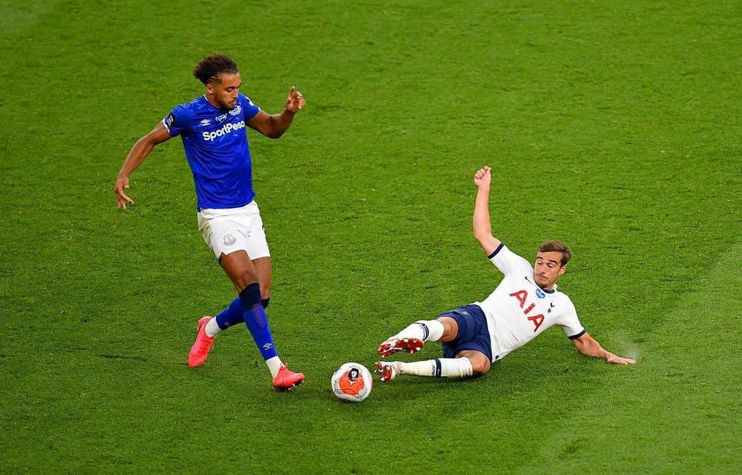 ハリー・ウィンクスさんのインスタグラム写真 - (ハリー・ウィンクスInstagram)「3 points ✅」7月7日 7時26分 - harrywinks