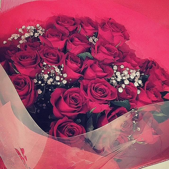 𝑯𝒊𝒏𝒂𝒏𝒐のインスタグラム：「. . 昔のお話👵🏻 . いきなり花束を貰って ？ って思ったら七夕だからって。 そういう事をできる方、素敵です。 #七夕#短冊 . . 今年は7月7日じゃないらしい でも私の中では7/7 #🎋」