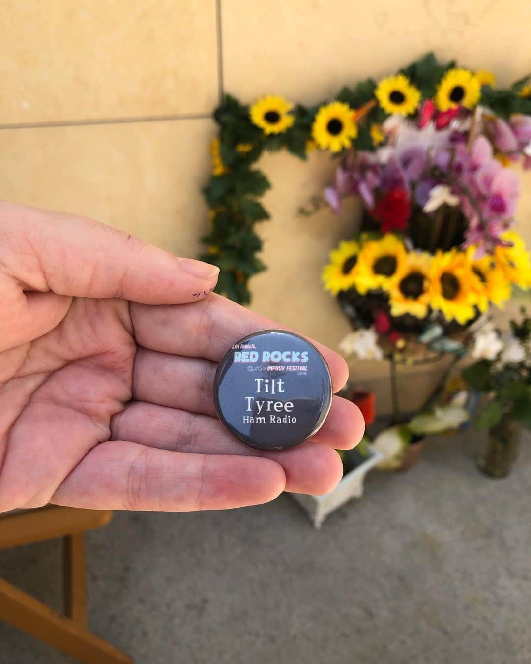 ケイコ・アジェナさんのインスタグラム写真 - (ケイコ・アジェナInstagram)「We placed Tilt at Hollywood Forever today. (A memorial will follow at a later time) Erica happened to bring Tilt’s pin from the Red Rocks Improv festival to place in the niche with him.  I remember that festival. It was such a special experience. Tilt and I performed a set, just the two of us. We followed a wonderful, high energy, large group doing musical improv. It was thrilling to feel the pressure of playing to a crowd that didn’t know us and might not like the style we were about to do. It forced me to trust him more. And I did. We were in this together. There was no one else to “save us.” It turned out to be one of my favorite shows I have done with him. We actually made a road trip out of it, driving up from California. ❤️ I saved my pin as well. I’ll never forget it. Thank you Tilt Tyree. Thank you for picking me to play with.」7月7日 11時18分 - keikoagena