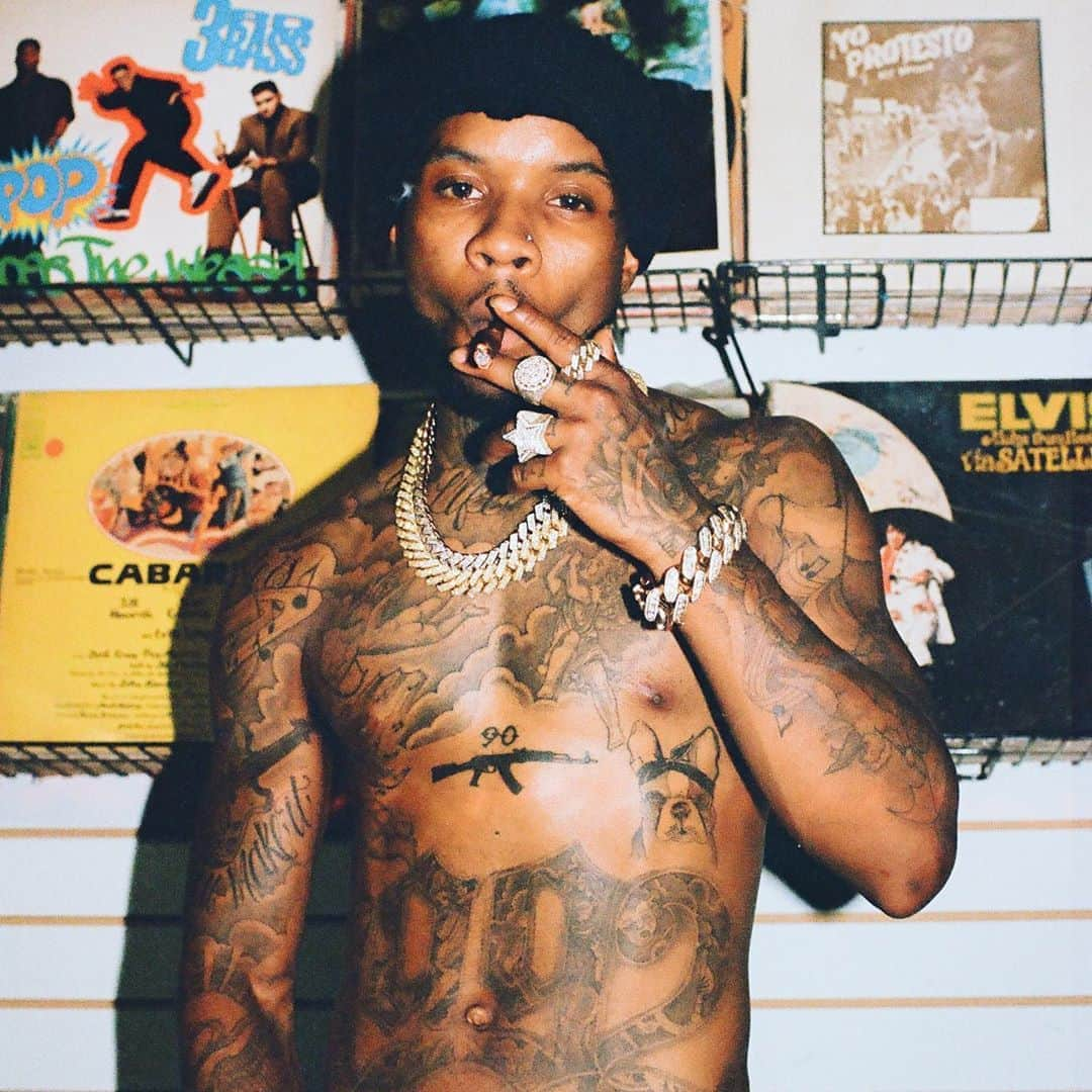 トリー･レーンズさんのインスタグラム写真 - (トリー･レーンズInstagram)「REAL BOD BWOI 😤」7月7日 11時48分 - torylanez