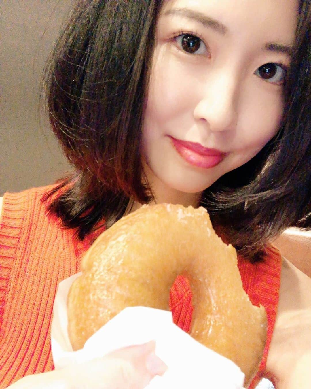 新宮里奈さんのインスタグラム写真 - (新宮里奈Instagram)「. . 今日は撮影でーす 髪切ってから受けた1発目のオーディションに受かったの😊 偶然なのかもしれないけど、髪切って良かったと思える☺️💕 . 頑張ります💪🏻 . #撮影」7月7日 11時54分 - rina_shinmiya