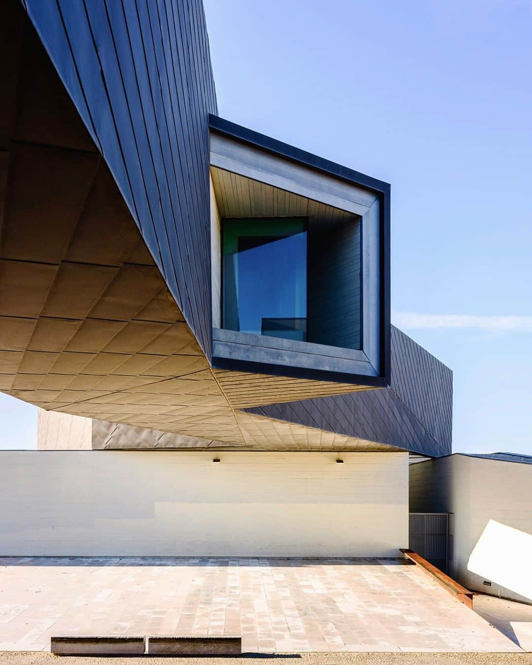 Fujifilm UKさんのインスタグラム写真 - (Fujifilm UKInstagram)「FEATURED PHOTOGRAPHER OF THE WEEK  “This extension and window of the Maritime Museum in Ílhavo, Portugal had caught my attention before I got a chance to shoot it. I had planned for this shot to be just before twilight in the hopes of some nice reflections on the underside of the architecture. The sun does definitely add some interesting depth and highlight’s the extension well. ” – @cl4ire.tucker.  FUJIFILM GFX 50R  GF45mmF2.8 R WR  F9  ISO 500  1/320 sec  #Fujifilm #GFX #GFX50R #50R」7月7日 21時30分 - fujifilmuk