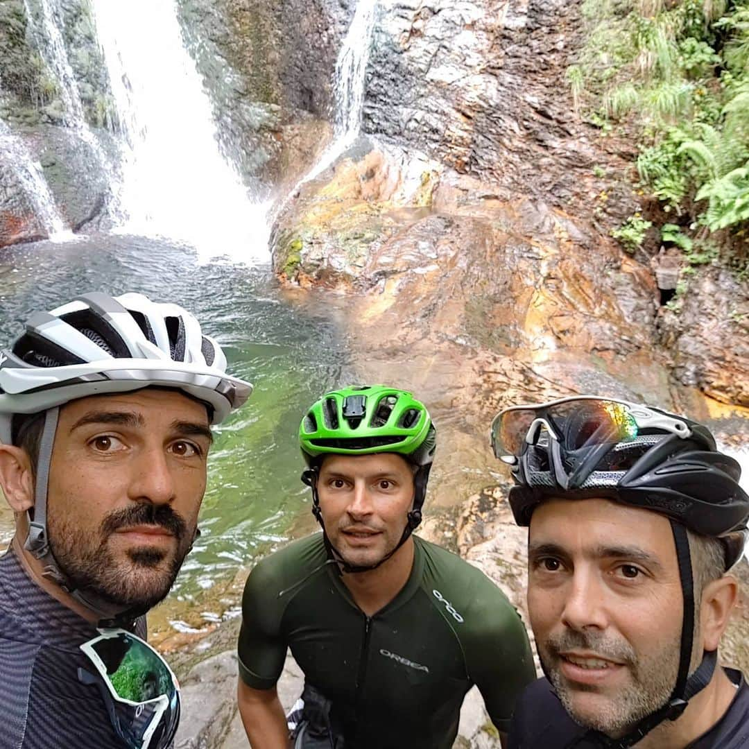 ダビド・ビジャさんのインスタグラム写真 - (ダビド・ビジャInstagram)「Disfrutando del Parque Natural de Redes en MTB con buena gente 🚴🏞✌ @andresga04 @armayorrodriguez #asturiasparaisonatural #veranoenasturias #Orbea #RudyProject #226ers」7月7日 21時39分 - davidvilla