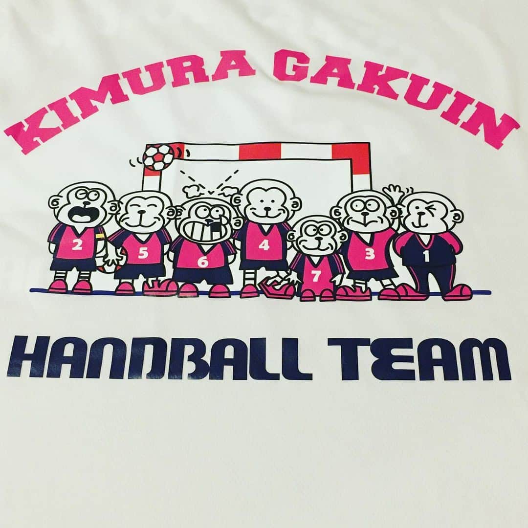 渡部仁のインスタグラム：「KIMURA GAKUIN🐒 NIHON UNIV  ver.  今年のインカレTシャツは各大学これで決まりでしょ👍  @kimura_sports さん ありがとうございます😊  #濃密な4年間 #きっともって #萩原チルドレン #フィリップモーリス #森さん元気かな🤔」