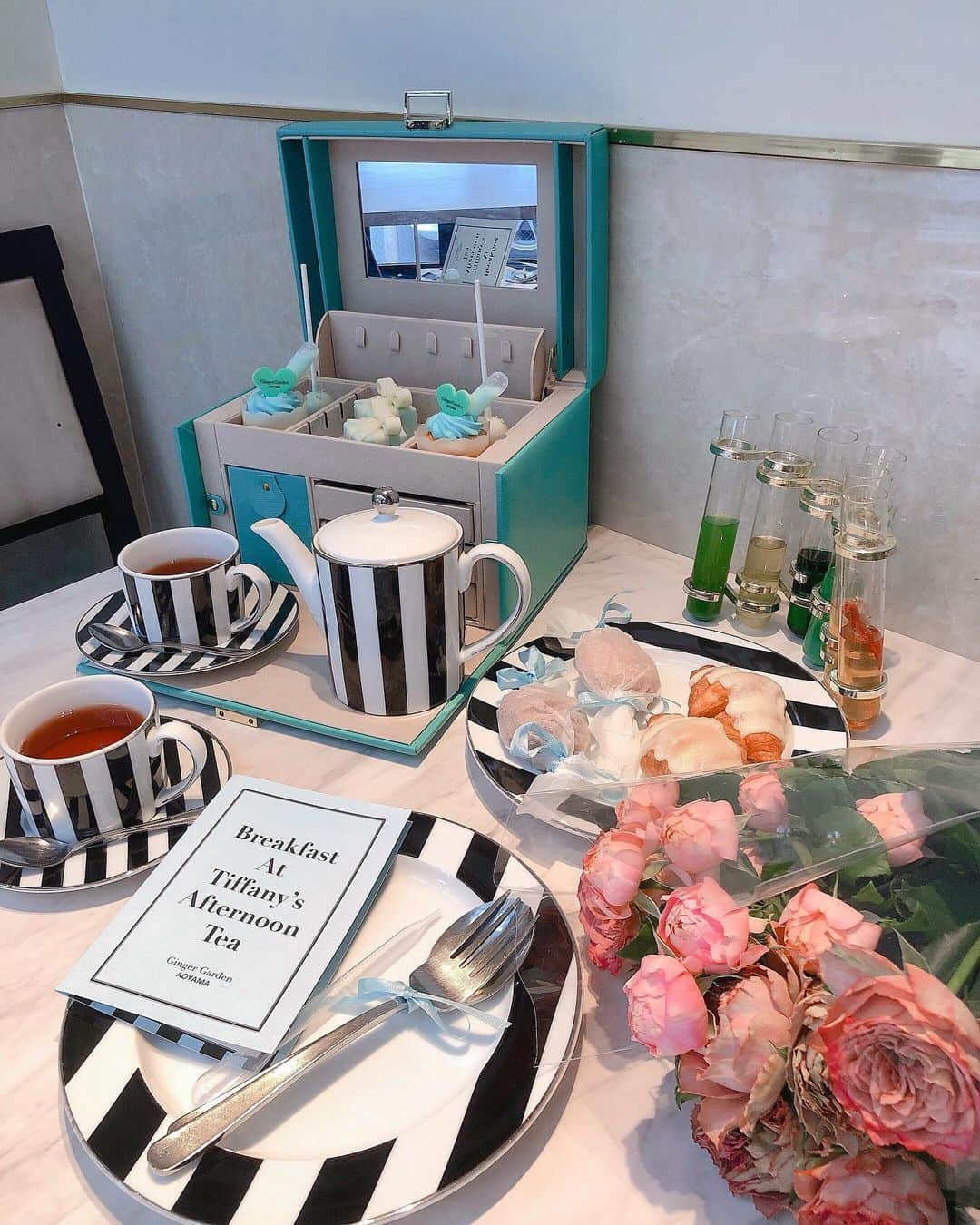 都築青空のグルメインスタ