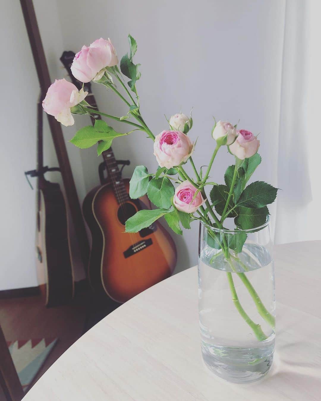 LOVEのインスタグラム：「Happy birthday to my dear friend vega girl in the sky😊」