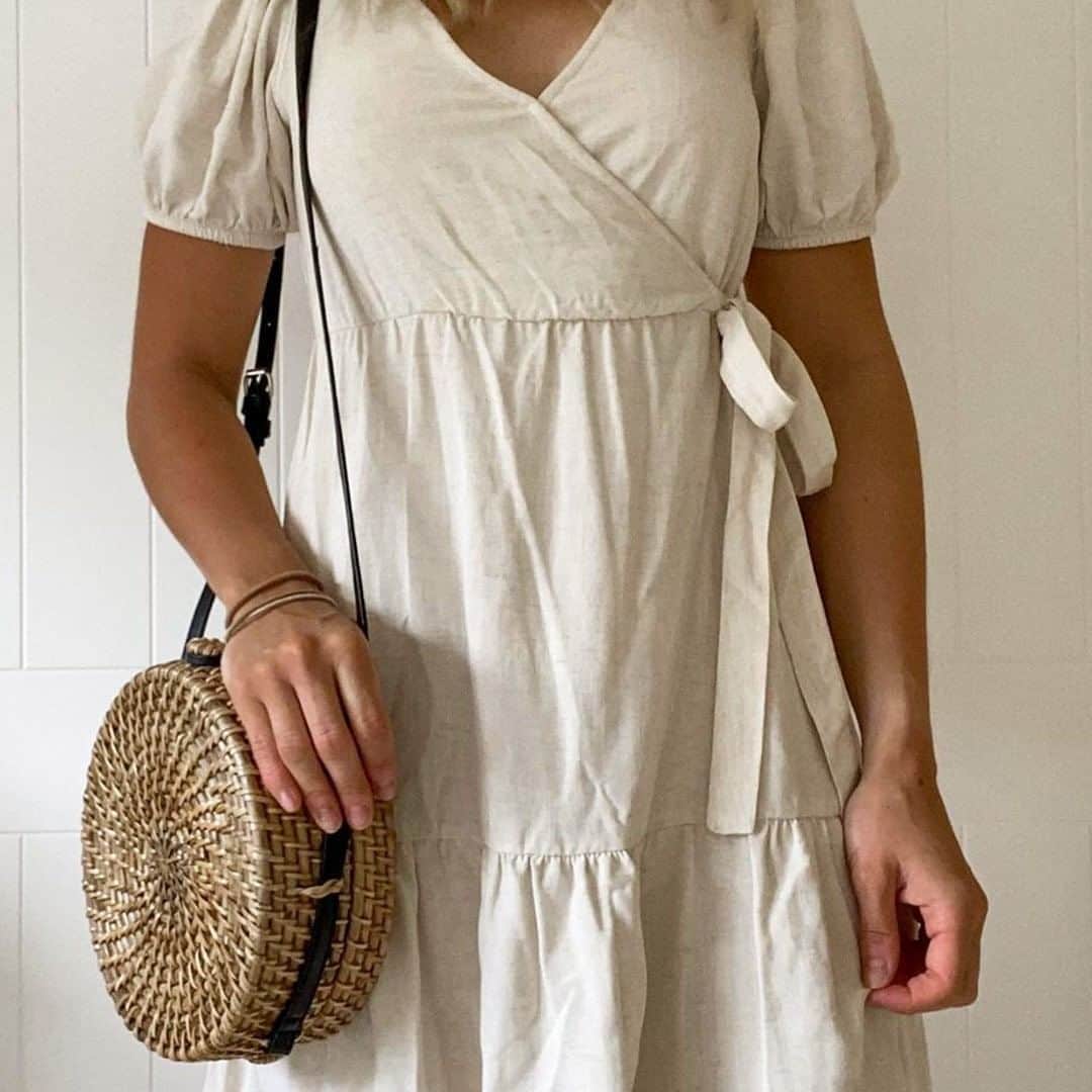 アクセサライズのインスタグラム：「We call this bag picnic basket chic 🧺   P.S we've got all sale bags 50% off (including this beauty!)  📷: @laurenslittlelookbook  Tap to shop or head to the link in our bio #Accessorize #Accessorizer」