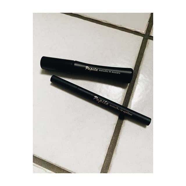 辺見えみりさんのインスタグラム写真 - (辺見えみりInstagram)「マツイク24「Pupila」 @tokyocosmetics_official   リピートしていただいてるみたいで😭とても嬉しいです。最近お褒めの言葉もいただきます。まつ毛をケアしながら大人の目元に。 本当におススメなので、一度お試しください。  #PUPILA #masuiku24mascara #masuiku24eyeliner #コスメさがすなら #tokyocosmetics_official #マスカラ #アイライナー #コスメ」7月7日 15時32分 - emiri_hemmi