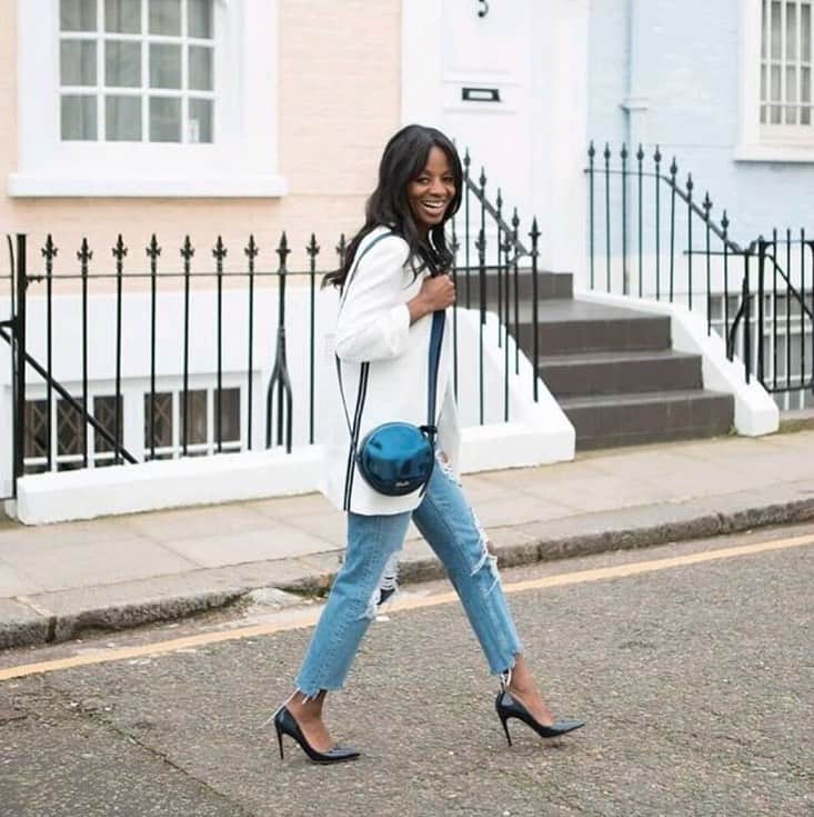 ルパートサンダーソンのインスタグラム：「A classic pump I #regram @patriciastylesessions, wearing our Malory pump I #HighHeelShoes #MaloryPump #StyleInspiration #CourtShoes #PerfectPumps #RupertSanderson」