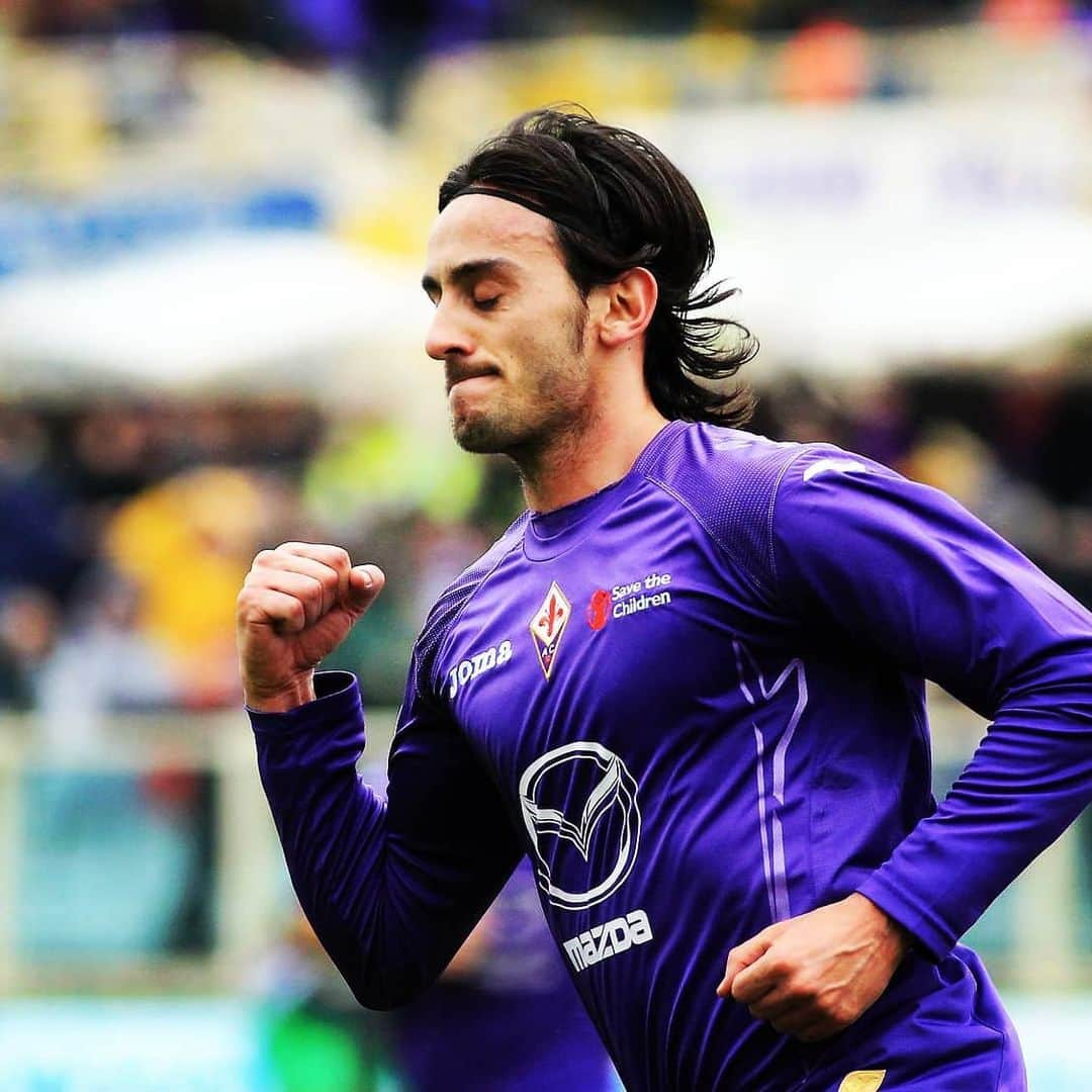 ACFフィオレンティーナさんのインスタグラム写真 - (ACFフィオレンティーナInstagram)「Buon compleanno, @albeaquilani 🎂‬ Happy Birthday, Alberto Aquilani 🎂  ‪#ForzaViola 💜 #Fiorentina ‬#ACFFiorentina #Aquilani #AlbertoAquilani #HBD」7月7日 17時33分 - acffiorentina