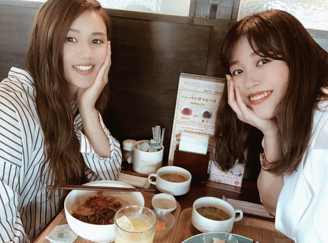 野村明日香のインスタグラム：「﻿ ﻿ ﻿ 久しぶりのゆみ氏﻿ なんでも話せるお姉ちゃん😇😇﻿ （ってことにしとく❤︎）﻿ ﻿ ﻿」