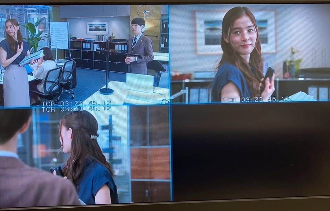 新木優子さんのインスタグラム写真 - (新木優子Instagram)「皆様お待たせしました！  『SUITS／スーツ2 』第3話の放送日が7月27日(月)に決定しました👏🏻  そして！ その前週の7月20日(月)21:00〜22:24に『第1話・2話合体特別版』が放送されます！ 3話放送前に2話までのストーリーを一気にチェックできますのでぜひ☺️  放送再開を心待ちにしてくださった皆様ありがとうございます！ あともう少し、楽しみにお待ちください☺️」7月7日 17時39分 - yuuuuukko_